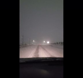 Whiteout winter storm creates dangerous, low-visibility highway drive in Shakopee, USA