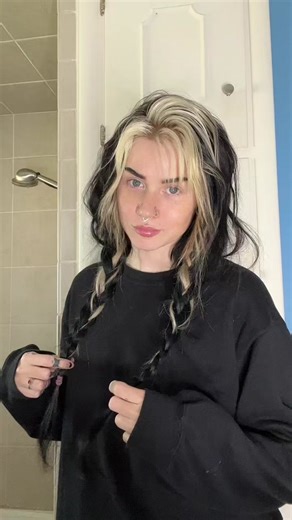 Obsidian Bangs Transformation - Lunar Tides Hair Dye