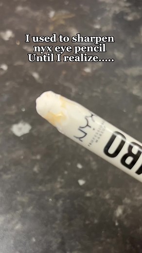 How to Sharpen NYX Jumbo Eye Pencil for Perfect Application