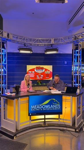 Tune in for the preshow with Annie and Dave! | Meadowlands Racetrack