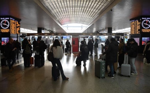 Sciopero treni, diverse cancellazioni. Sindacati rivendicano successo agitazione