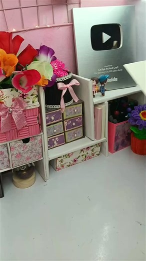 𝗦𝗮𝗱𝗶𝘆𝗮 𝗠𝗮𝗵𝗻𝗮𝘇 🌿 | Diy aesthetic bookmark 🔖💛😺 | Easy bookmark making | . . . . . #reels #instareels #viralreels #trendingreels #shorts #diy #viral #trending... | Instagram