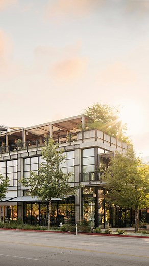 Soho House on Instagram: "Everything that happened at Soho House Austin during SXSW ✨ This month, SXSW returned to Austin, bringing together the city industry leaders from the worlds of music, film and culture – including many of our members. Throughout the nine days, Soho House Austin hosted some of these tastemakers, providing a place to rest and recuperate or socialise at a line-up of events that featured DJ sets by Questlove and The Black Keys, and a sunset sound bath meditation. @porscheusa