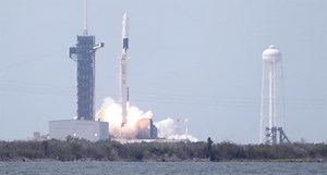 NASA logra el lanzamiento de misión Demo-2 al espacio (VIDEO y FOTOS)