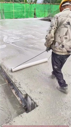 Pro Tips for Beginners: How to Smooth Concrete with a Roller!