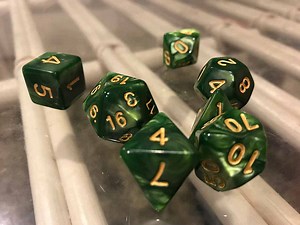 7 Essential DND Accessories for Players - LitRPG Reads