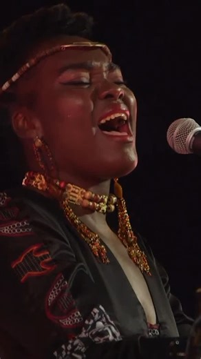 Claude Thibault on Instagram: "Symbiose de Café Korigé : Geremia Lodi, Komty Ondoua et Ricardo Soriano @Aramusique (21 fév) Avec Symbiose de l’ensemble @cafekorige, Geremia Lodi (flûte/voix), Komty Ondoua (voix) et Ricardo Soriano (piano/violon), explorent les paysages dissimulés au cœur de leurs langues maternelles : l’italien, le maka’a (langue de l’Est-Cameroun) et l’espagnol. Les paysages sonores qui en émergent sont mis en regard, superposés et remixés, dans une tentative de retrouver un se