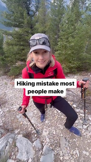 Chelsea | Physical Therapist | Fitness on Instagram: "I used to make this mistake hiking ALL THE TIME.. Always taking big strides uphill! This would drain my energy very quickly. Switching to shorter strides not only conserved energy in my legs which allowed me to hike for longer without having to take as many breaks. Have you tried adjusting your stride length on climbs? Share your experiences below! Let’s learn from each other to hike smarter and stronger 💪 [Disclaimer: This content is for ed