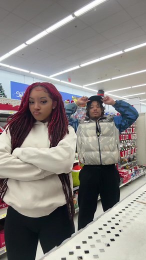 Hilarious Eye Contact Moments in Videos