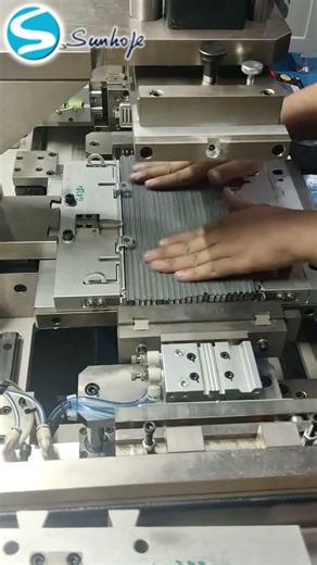 Semi Auto Radiator Core Assembly Machine Small Batch Customization High Accuracy