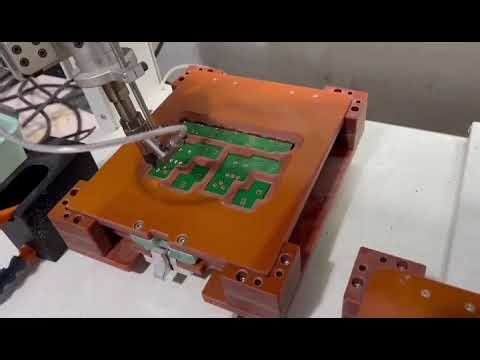 BBA XYZ Axis Automatic Soldering Machine with Tin Feeding System for Electronic Components