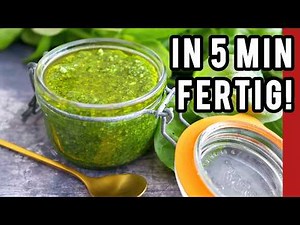 Original Pesto alla Genovese Recipe 🇮🇹 | Make your own Pesto Genovese | Basil pesto in 5 minutes
