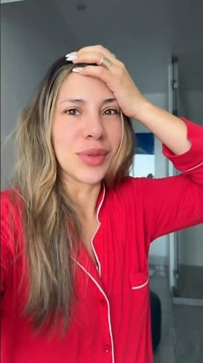 Eli super feliz y nerviosa que hoy es el gran día la presentación la entrada ala mansión ay nena