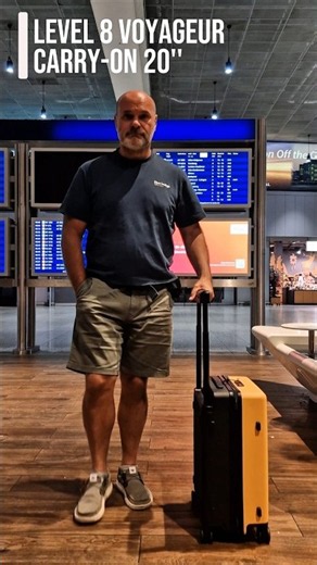 Voyageur Carry-On 20'' from Level 8, our review #handluggage #suitcase #level8 #travel