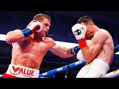 Canelo Alvarez vs Callum Smith (Full Fight Highlights)