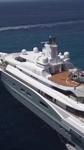 The 110m (360ft) M/Y RADIANT Built by: Lürssen Built in: 2009 Exterior Design: Tim Heywood Design Interior Design: Glen Pushelburg Credit: Message for credit Note: The sharing of photos/videos across our social media platform(s) is intended to credit the work of the Yacht Builders/Designers and respective Photographers/Videographers. They do not represent or suggest any direct or indirect affiliation and/or relationship between MY Crew Agency and the subject(s) of the post. #mycrewagency #connec