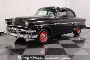 1954 Ford Customline 2-DOOR Sedan For Sale in Fort Worth, TX