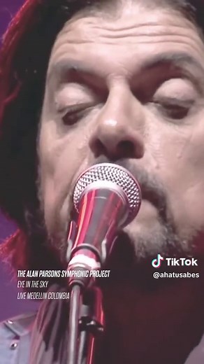 The Alan Parsons Project - Eye In The Sky Live Performance in Medellin, Colombia
