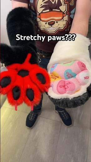 STRETCHY Fursuit Paws? 👀