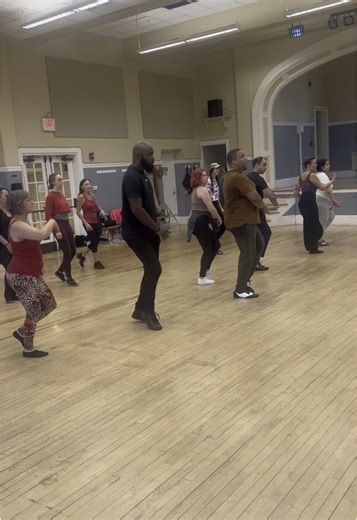 Boston Dancers ! Workshop with JONATHAN & ELAINE Sunday 25th at Rumba y timbal from 3-6pm !! Reserve now ! #rumba #boston #timba #columbia #dancers #orishas