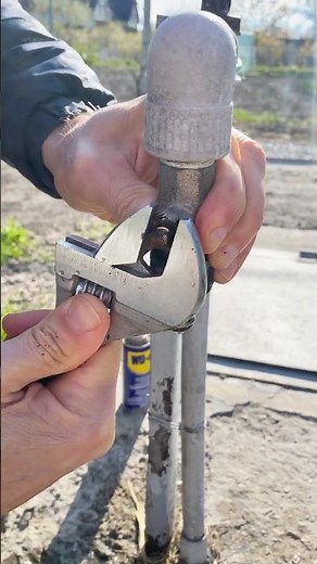 The faucet is dripping. Make a simple trick