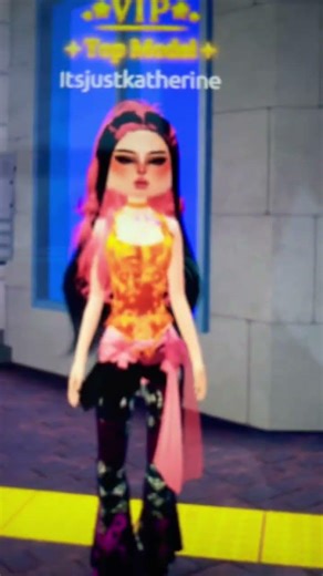 Megan’s pinky up outfit