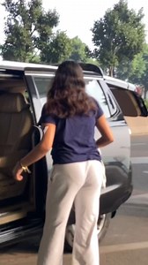 Saravanan Sivakumar With Wife Jyothika Spotted at Airport #saravanansivakumar #fblifestyletyle #fblifestyles | Viral Bolly