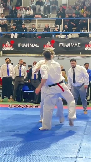 #knockout Albert Panura (Romania) #kyokushin #karate Oyama Cup (IFK) 21.02.2026 (Barcelona), Spain