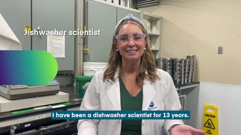 Fascinating footage reveals what really happens inside a dishwasher