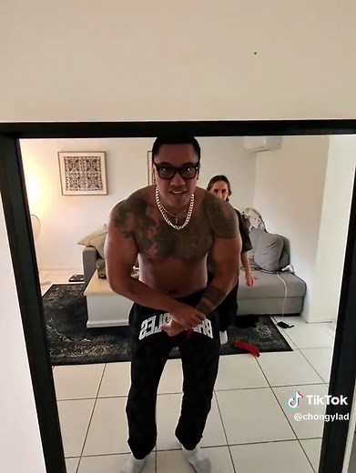 Meta Glasses Review: Are They Worth the Hype?