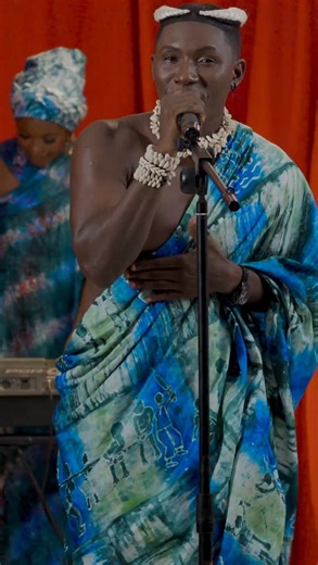 Am happy we out finally “No Sai For Go” Salone Na We Yone Dis 🙏🏿🤲🏿 Click on the link and watch the full video 👇🏿 https://youtu.be/ybh2RAq8WCI?si=lkyTWrnh9394Ztjg Use sound on TikTok https://vm.tiktok.com/ZMBgHaHcP/ Shots by SPARK MEDIA Africana Style by Vivid Emporium Designs Stylist by Abubakarr Sidibay Produce by Big Fab Share, like, comment and subscribe 🙏🏿 | Speedo'o