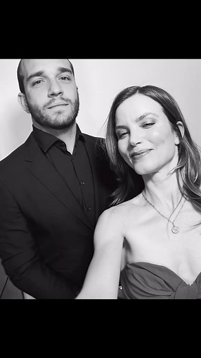 Sylvia Hoeks | Moments of gratitude. Thank you 🙏🏼 all who lit up my life ( you know who you are :-) in a year full of surprises 🙏🏼✨ | Instagram