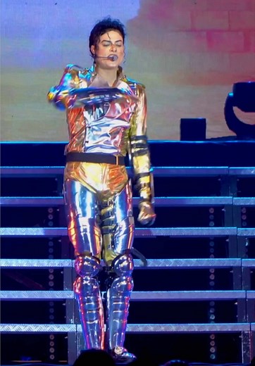 Michael Jackson Tribute Performance by Rodrigo Teaser