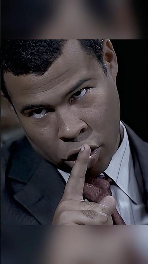 One simple rule for their game: whoever looks down loses😤 | Key & Peele