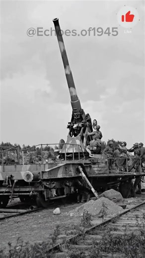 Rare Footage: Railway Mounted 8.8cm Anti-Aircraft Gun 🛡