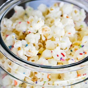 Cake Mix & Sprinkles Chocolate Popcorn