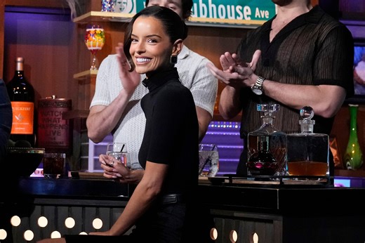 Maura Higgins spills the tea with Cosmo UK