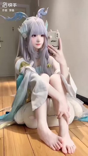 Exploring Cosplay and Barefeet Aesthetics