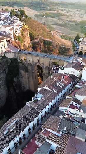 Increíbles Vistas del Tajo en Ronda, Málaga