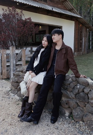 Bất ngờ chưa anh @Hoàng Đức @Gì dạ Ly? #ducvaly #couple