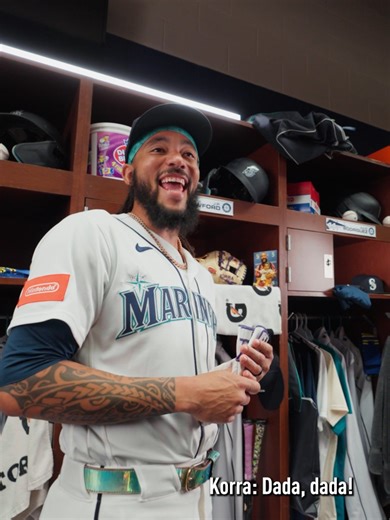 Babyproofed Behind the Scenes: Mariners MLB