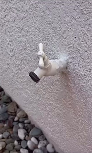 Cómo cambiar una llave de agua exterior: proceso completo