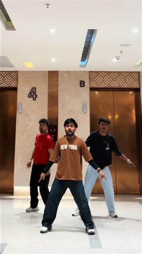 Lucky tu lucky me || dance cover || #trending #dance #shortvideo #freestyle