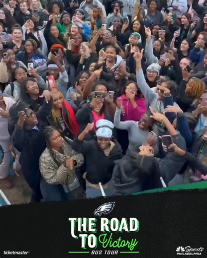 🗣️ E-A-G-L-E-S EAGLESSSSSS The Road to Victory Bus presented by Ticketmaster rolls on! | NBC Sports Philadelphia