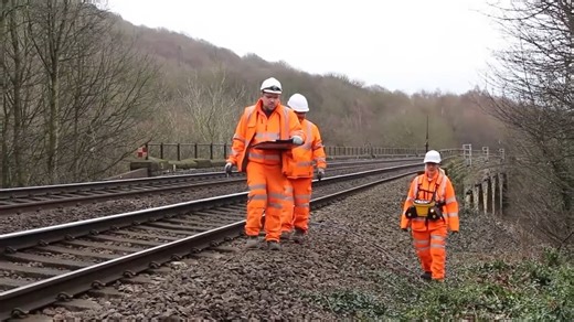 InRail Canada Semi Automatic Train Warning System