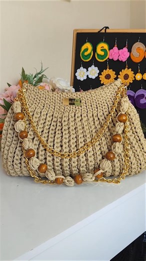 Come make the Anne bag with braided handles with me. 💖 #crochet #crafts #bags