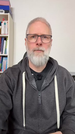 Eine sehr ergiebige Lektüre für den Deutschunterricht. Meine absolute Empfehlung ab Klasse 9. Bist du selbst vegane Fachkraft für Bildung, Pädagogik oder Erziehung? Schreibe mich an und tritt unserer WhatsApp-Gruppe bei! Über PM oder über meine Website https:// tierrechtslehrer.org . . #lehrer #deutschunterricht #tierrechte #schule #tiere | Peter Heinrich