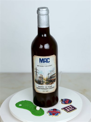 Wine Bottle Cake How-To: Realistic Wine Bottle Cake Tutorial
