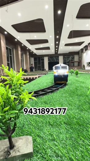 🚂 Amazing Food Serving Train in Restaurant | Train Theme Restaurant India | Model Train Setup 🍽️