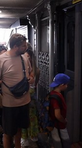 São 123 anos do Elevador mais famoso de Lisboa 🥳 Elevador de Santa Justa - Desde 1902 a subir e a descer e com uma das mais amplas vistas sobre a nossa Cidade! | CARRIS